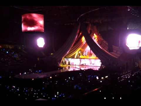 [Fancam] MAMA 2011 Troublemaker (tyseobie)