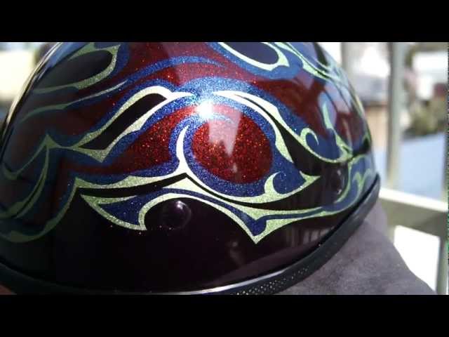 カスタムペイント　アウトローヘルメット