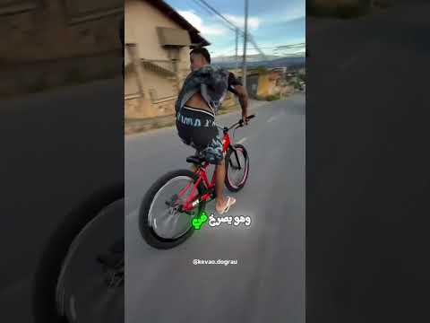 مهارة هذا الفتى على الدراجة أذهلت الجميع! 🚲