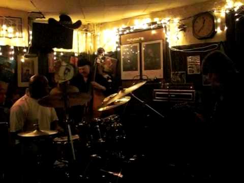 Mike Stern Harvie S and Lionel Cordew