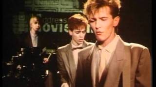 MODELS - I Hear Motion