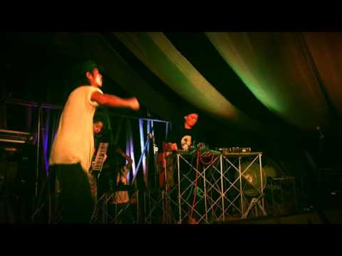 HOLY BACK YARD - 176Sound & Makiko Meets Srirajah Rockers