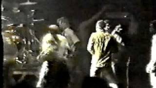 Suicidal Tendencies - &quot;I Saw Your Mommy&quot; (Live - 1984)
