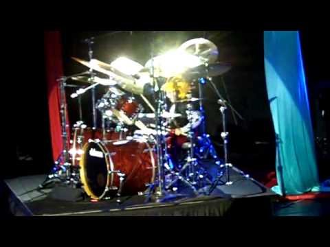 Julian Pavone - Age 8 -  Drum Solo at the Avalon Theater in Hollywood (Oct 2012)