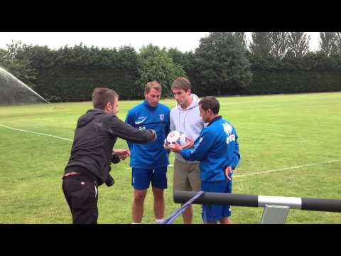 Alex Rodman signs for Grimsby Town