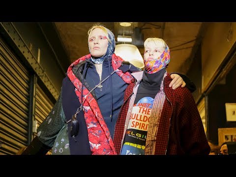 download lagu mp3 mp4 Vetements 2018, download lagu Vetements 2018 gratis, unduh video klip Vetements 2018