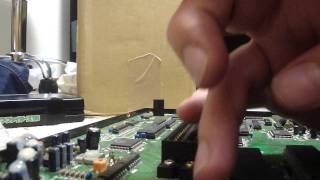 Luke Repairs Another Neo Geo AES On Camera In 6 Minutes