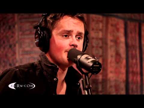 Keane performing "On The Road" on KCRW