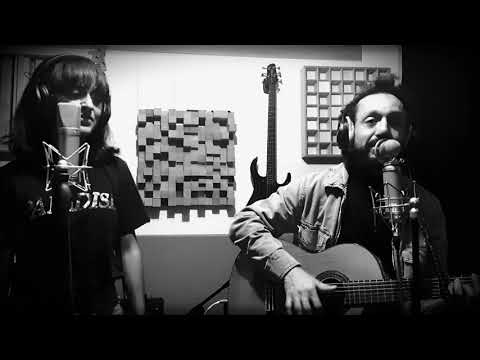 Mad world / We live in a land acoustic feat Anissa - YOHA SuNdAy ViBeS