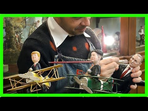 Italian artisans create nativities that depict figures from current events
