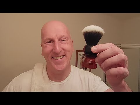 Amber Aerolite Shave Brush
