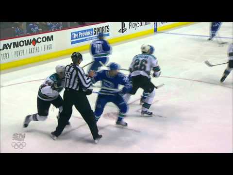 Canucks Vs Sharks - Cody Hodgson 2-2 Goal - 01.21.12 - HD
