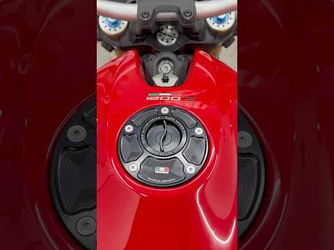 Upgrading My Ducati with a TWM Quick-Release Gas Cap! 🔧🔥