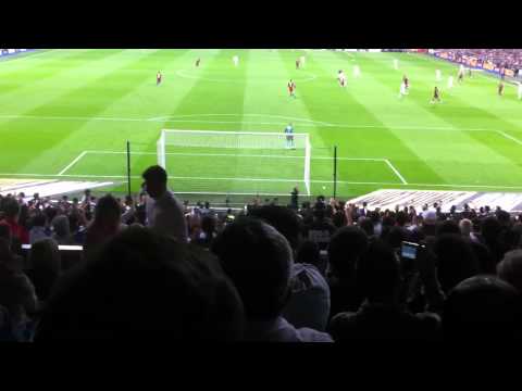 Todos Con El Culo A La Pared - Real Madrid