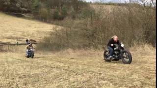 Hillclimb W&W Cycles' Flathead vs Panhead