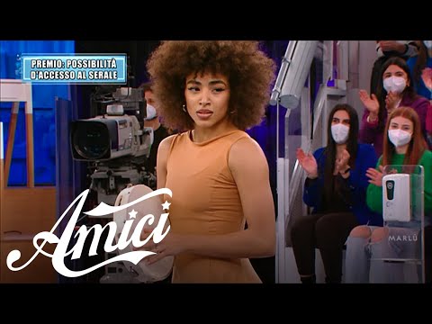 Amici 22 - Megan - Pummarola black