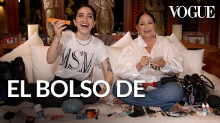 Gloria Estefan y su hija Emily revelan lo que guardan en su bolso | Vogue México y Latinoamérica