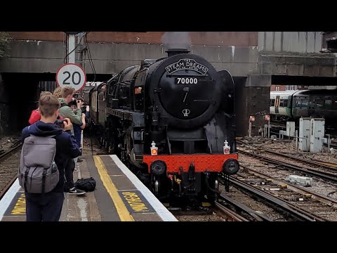 Intercity 47828 Pulling Britannia 70000 Steam Locomotive Out Of London Victoria Station 23/7/2024