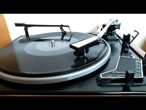 Johnny and the Hurricanes - Red River Rock  (78rpm - 1959)