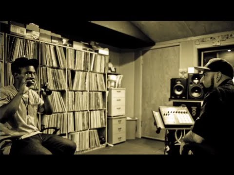 DJ Nu-Mark feat. TiRon & Ayomari - Feel The Way About It