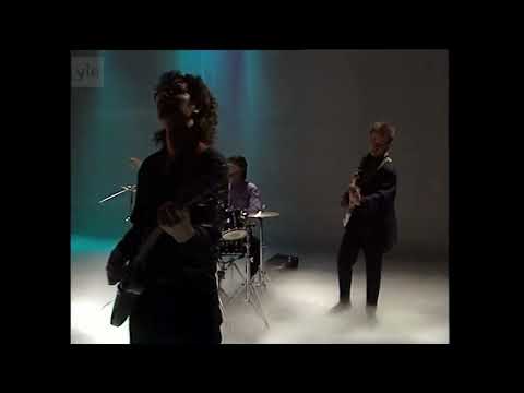 Sakari Kuosmanen - Maan Korvessa Kulkevi (Hittimittari 1986)