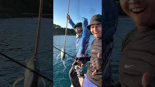Download lagu Fishing on an uninhabited island!! mp3