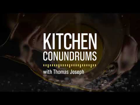 Chiffon Cake with Strawberries and Cream