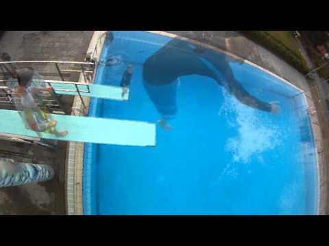 Trampoline-Diving Splashdiving X-Diving & gymnastics with highdiving