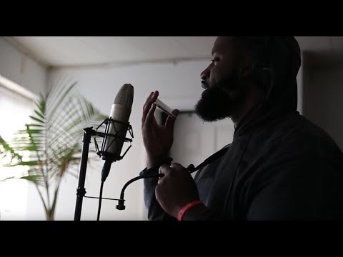 Mani Draper + DJ Flow - "On The Move!" Official Music Video