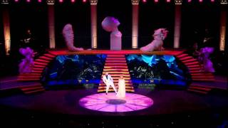 Kylie Minogue - Everything Is Beautiful [Aphrodite - Les Folies Tour]