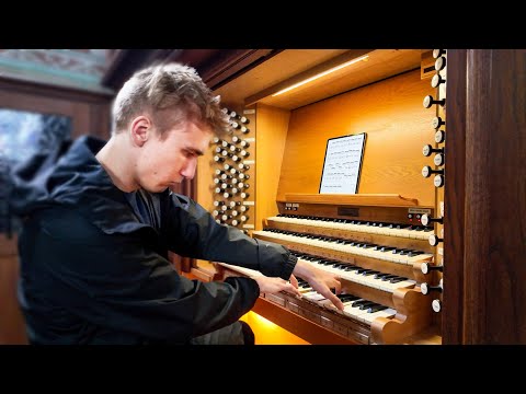 Widor Toccata.. but with a 32' Bombarde this time!