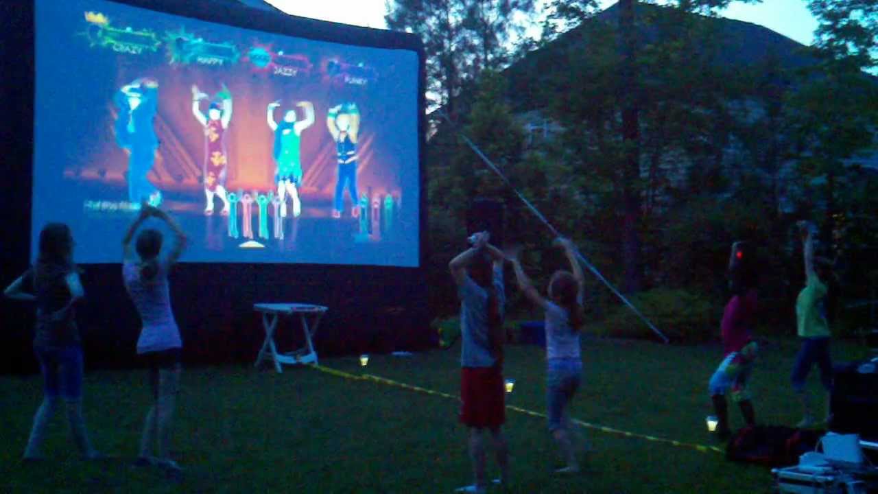 Hire TravelingScreens Outdoor Movie Screens in Garner, North Carolina