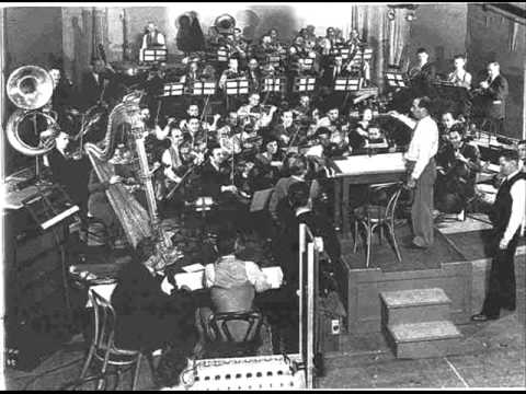 RKO Studio Orchestra- Carioca (1934)