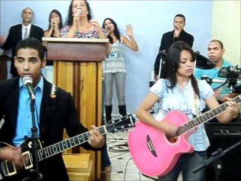 Quadrangular Vera Cruz....B.H...M.G....01 Abril 2012 - Ministerio Louvor.