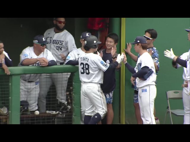 [Granja] Taiga Hirasawa y Taiyo Sato de Los Lions anotan un punto extra con un brillante doble robo! 19 de septiembre de 2025 Saitama Seibu Lions vs. Oisix Niigata Albirex BC