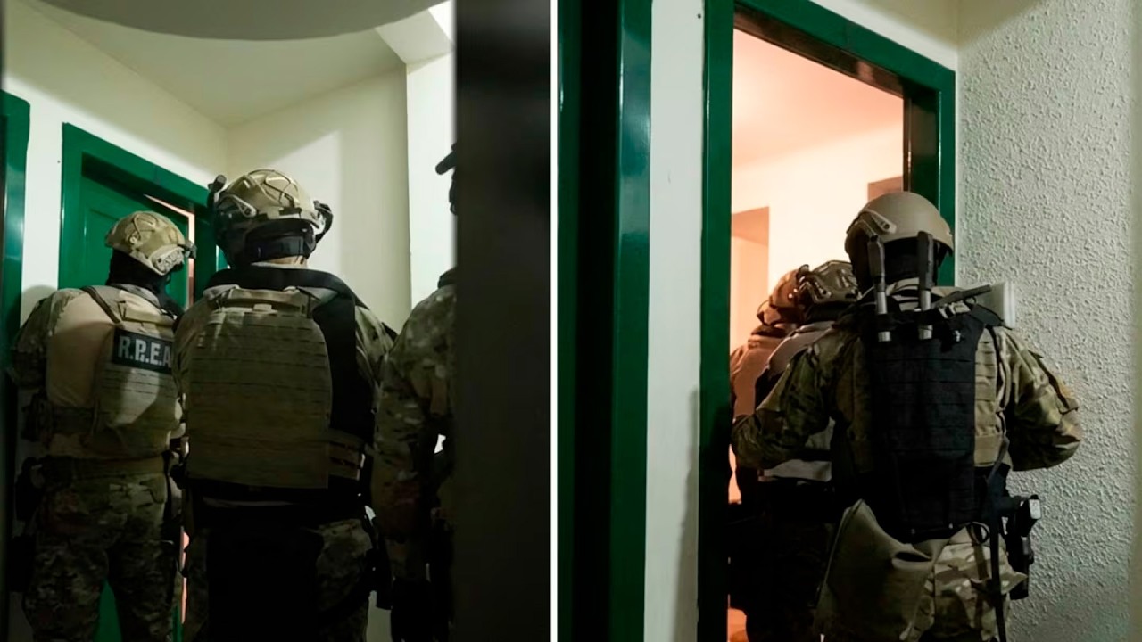 #AlertaEscuelas: Allanan el domicilio de un menor que publicó la foto de un arma en redes