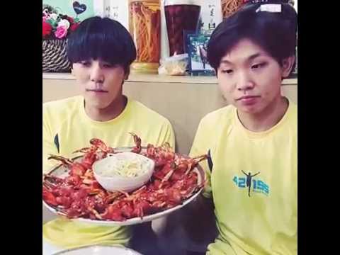 (제이제이씨씨) JJCC-stagram JJCC Official #Simba & Zica Eating