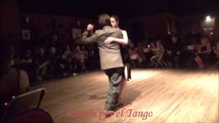 LUCILA BARDACH y MARCELO LAVERGATA Bailando MUCHACHOS COMIENZA LA RONDA en MALDITA MILONGA