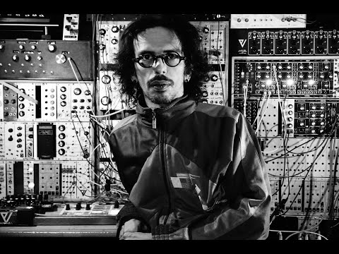 Tunç Çakır - Analog Electronic Music Concerts (Live Performance)
