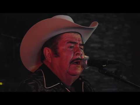 Eliseo Robles y Los Bárbaros del Norte - La gitanita (Live Session)