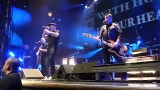Dropkick Murphys - You&#39;ll Never Walk Alone [Rodgers and Hammerstein cover] (Houston 02.29.16) HD