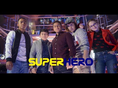 Mech X4 Superhero