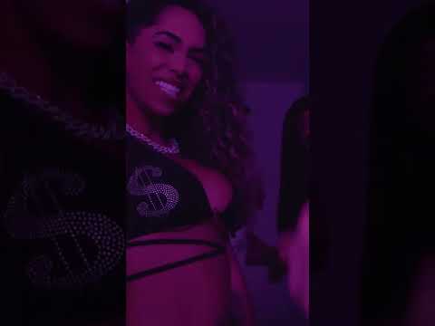 Assista agora "No movimento" das artistas Mc Mika e Mc Lucy #wesmusic #shorts #viral