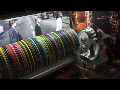 Jonnie's Jukebox Plays: Softly Whispering I Love You - The Congregation 1971 Multicolour 7" Record