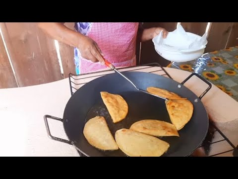 QUESADILLAS DE CHORIZO CON QUESO OAXACA, UNA RECETA FÁCIL Y RÁPIDA DE PREPARAR