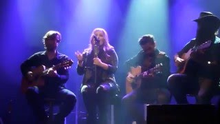 Amaia Montero - Madrid (15/12/2015) - Madrid-Ipanema