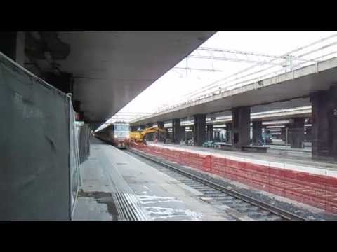 E656.080 in partenza con l' IC 518 "Tirreno" Roma Termini - Ventimiglia