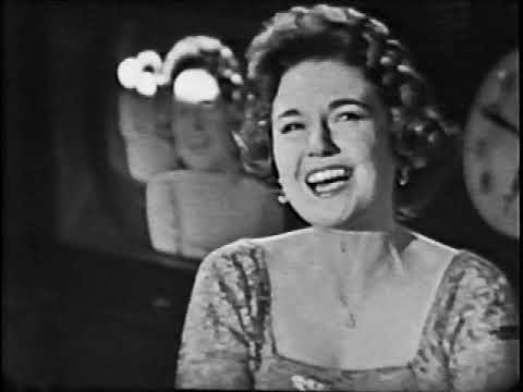 Alice Lon with A Dreamer's Holiday