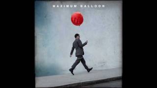 Maximum Balloon - Pink Bricks