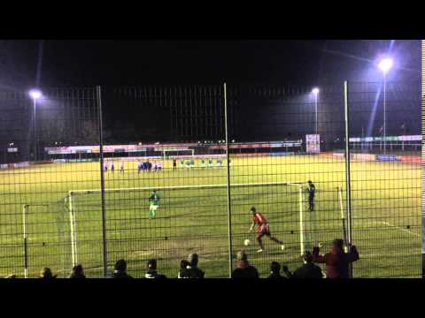 Elinkwijk - Roda'23 strafschop 10b - en dan gaat ie er wel in...